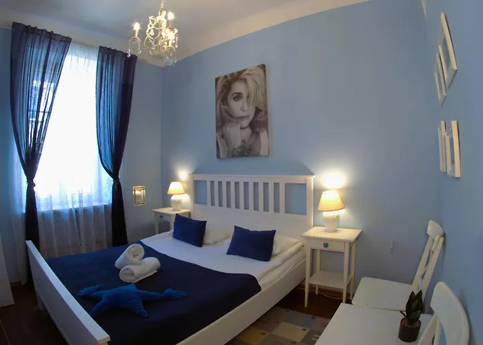 Chmielna Guest House